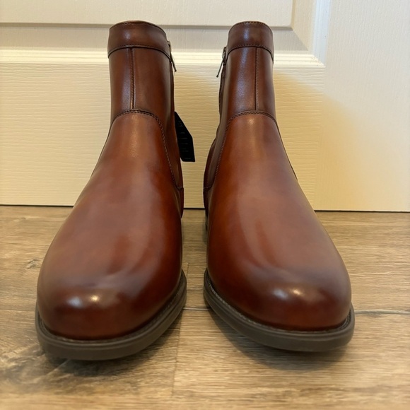 Florsheim Men's Midtown Plain Toe Boot Cognac Brown Leather Size 10.5 Wide NIB - Picture 4 of 12